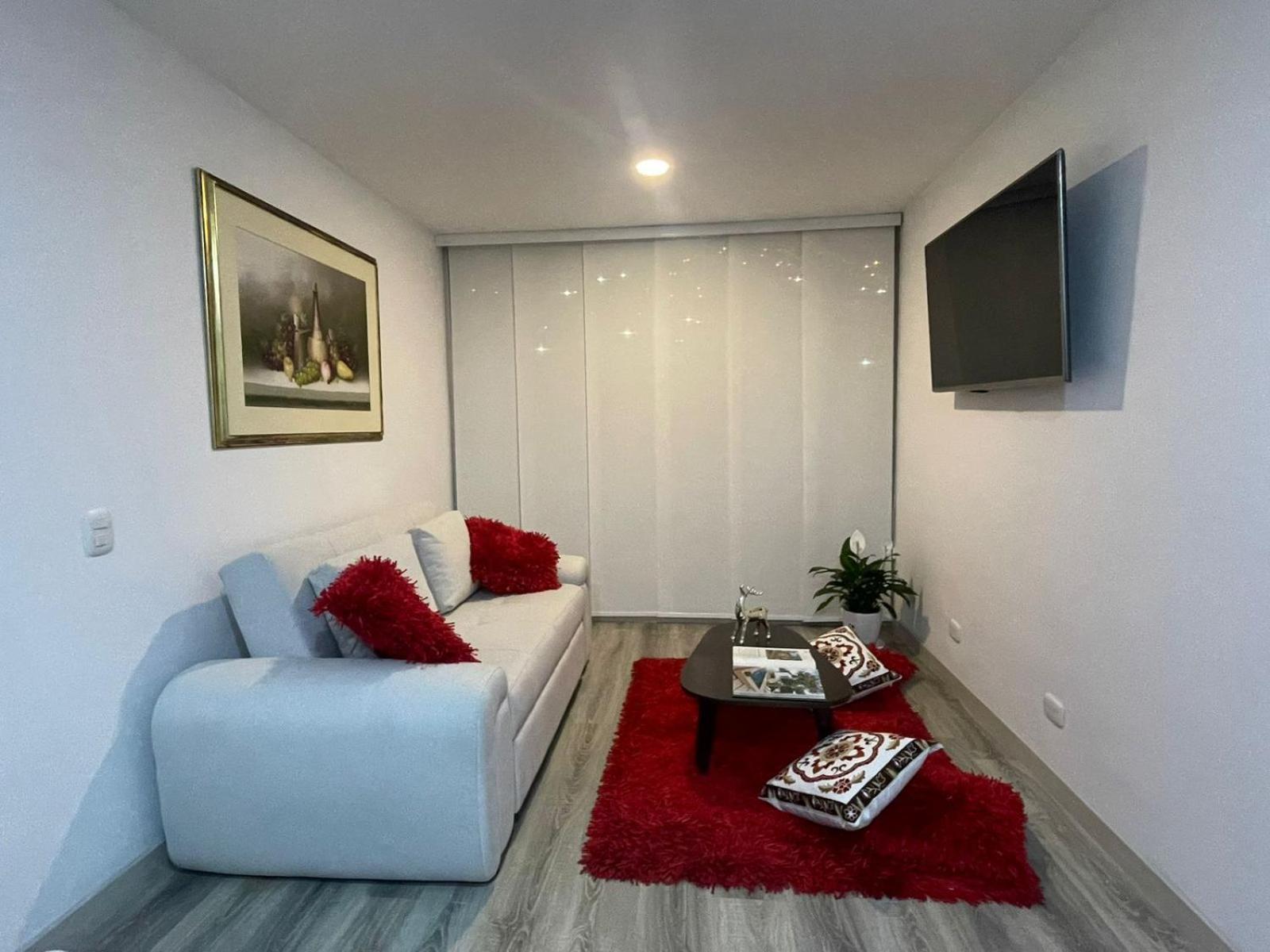Frente A Mallplaza Apartamento